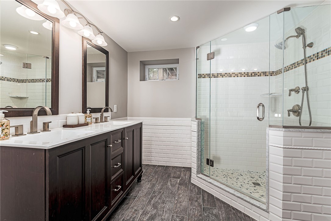 33 Stuart Street Westerly, RI 02891 - Photo 38 of 44