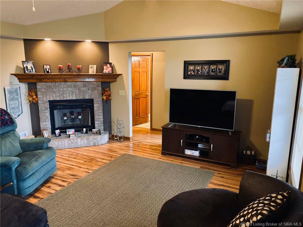 169 West Stoneybrook Road Austin, IN 47102 - Photo 6 of 40 Gallery Image 6