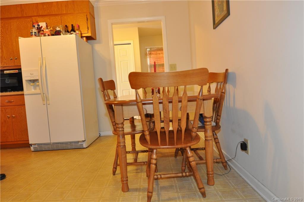 677 Sweeney Street Chester, SC 29706 - Photo 8 of 25 Gallery Image 8