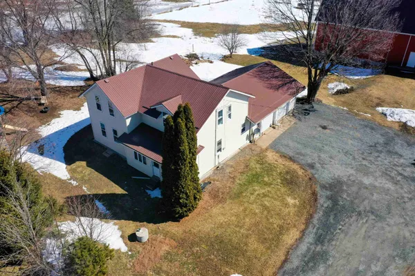 $386,000 | 233047 State Highway 13, Abbotsford, WI 54405