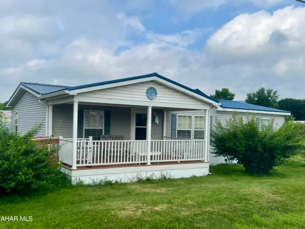 $67,900 | 304 West Penn Street, Martinsburg, PA 16662