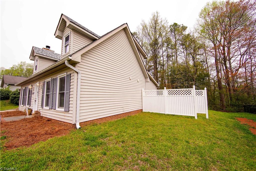 2539 Old Mill Road High Point, NC 27265 - Photo 3 of 27 Gallery Image 3