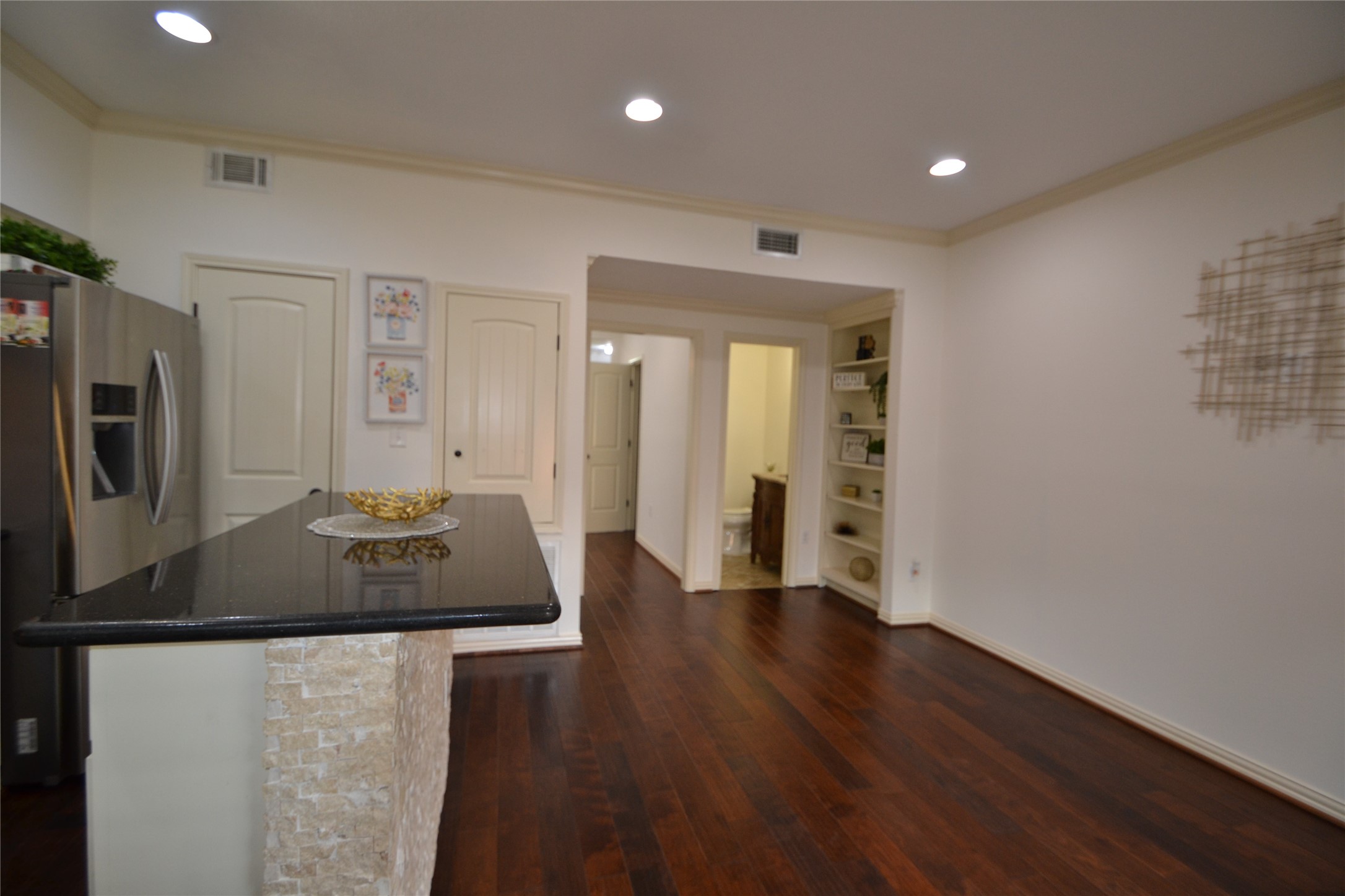 830 Threadneedle Street, Unit 235 Houston, TX 77079 - Photo 29 of 50 Gallery Image 29