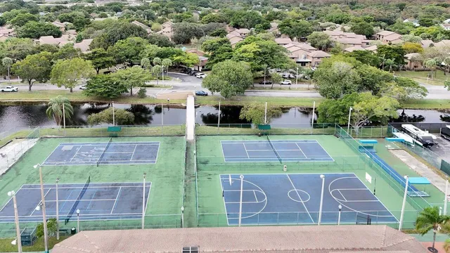 a view of an outdoor space