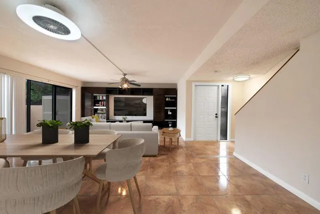 $2,774 | 2206 Northwest 39th Avenue, Coconut Creek, FL 33066