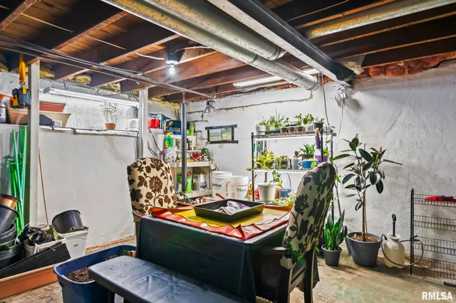 $142,000 | 2072 North 20th Street, Springfield, IL 62702