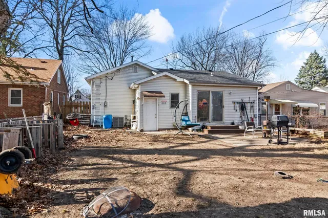 $142,000 | 2072 North 20th Street, Springfield, IL 62702