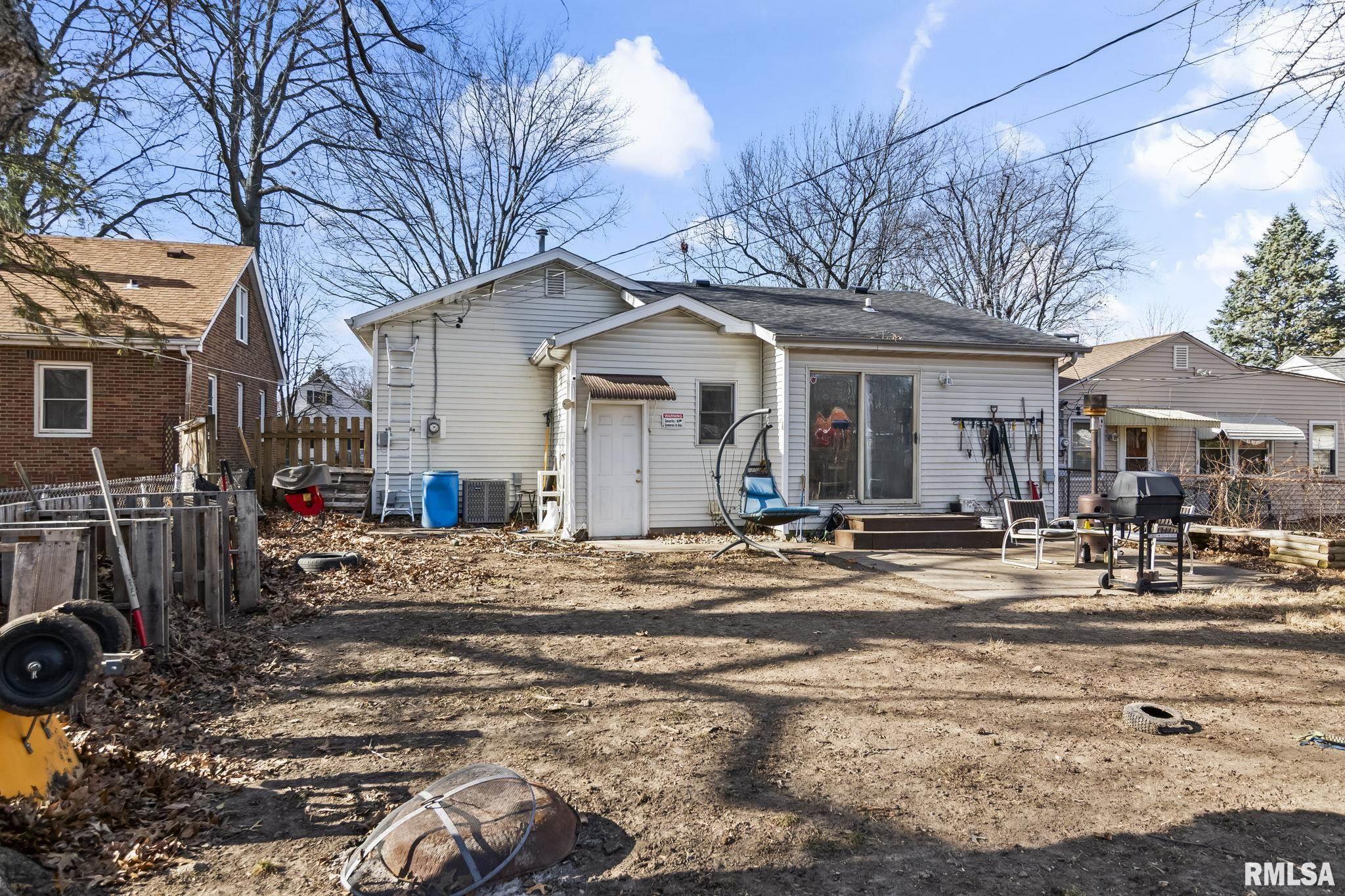 2072 North 20th Street Springfield, IL 62702 - Photo 22 of 26