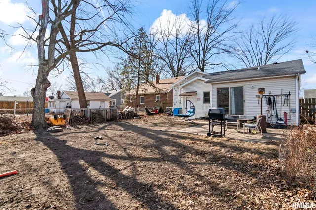 $142,000 | 2072 North 20th Street, Springfield, IL 62702