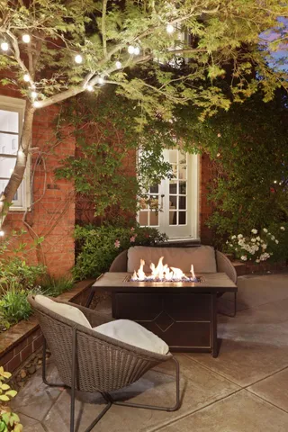 $1,199,900 | 930 Sycamore Avenue, Modesto, CA 95350