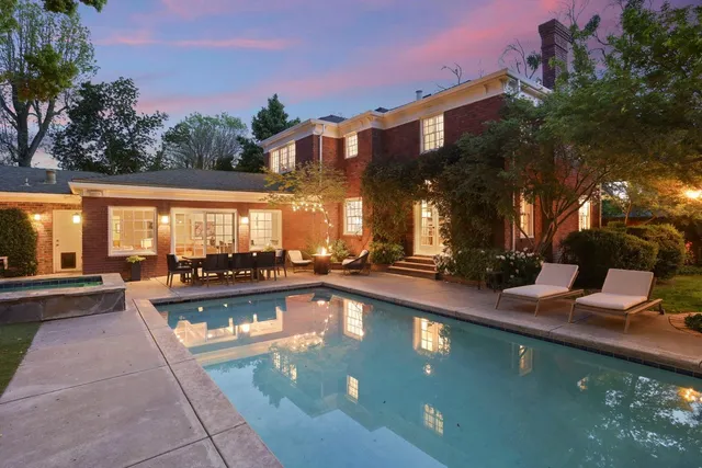 $1,199,900 | 930 Sycamore Avenue, Modesto, CA 95350