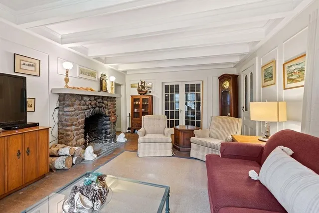 $775,000 | 58 Loomis Lane, Barnstable, MA 02632