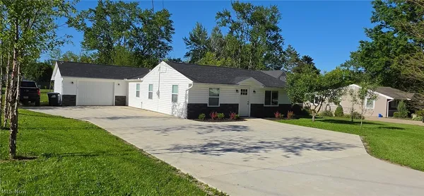 $290,000 | 3613 Sleepy Hollow Road, Brunswick, OH 44212