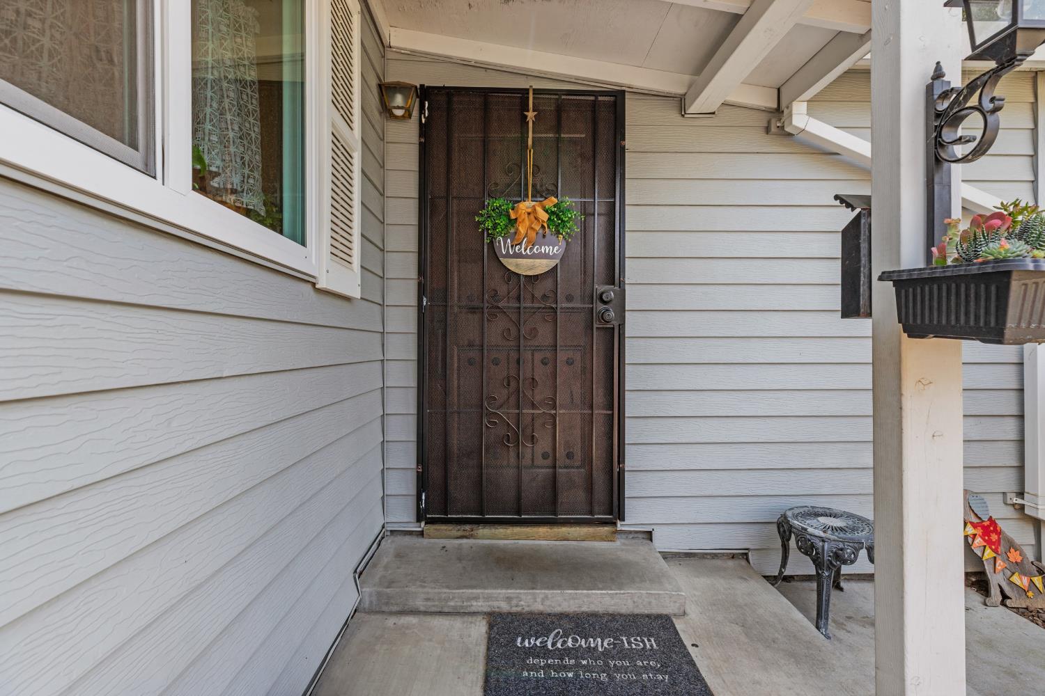 638 Orange Avenue Ripon, CA 95366 - Photo 5 of 30 a view of door with outdoor space