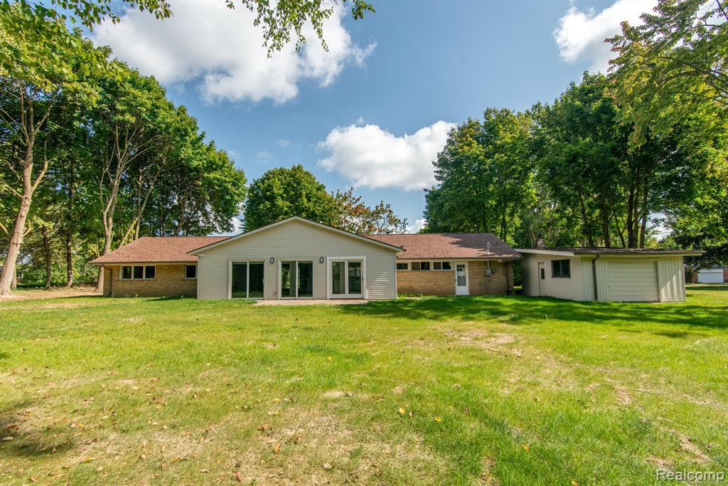 2800 Acorn Road Bloomfield Hills, MI 48302 - Photo 20 of 25 Gallery Image 20