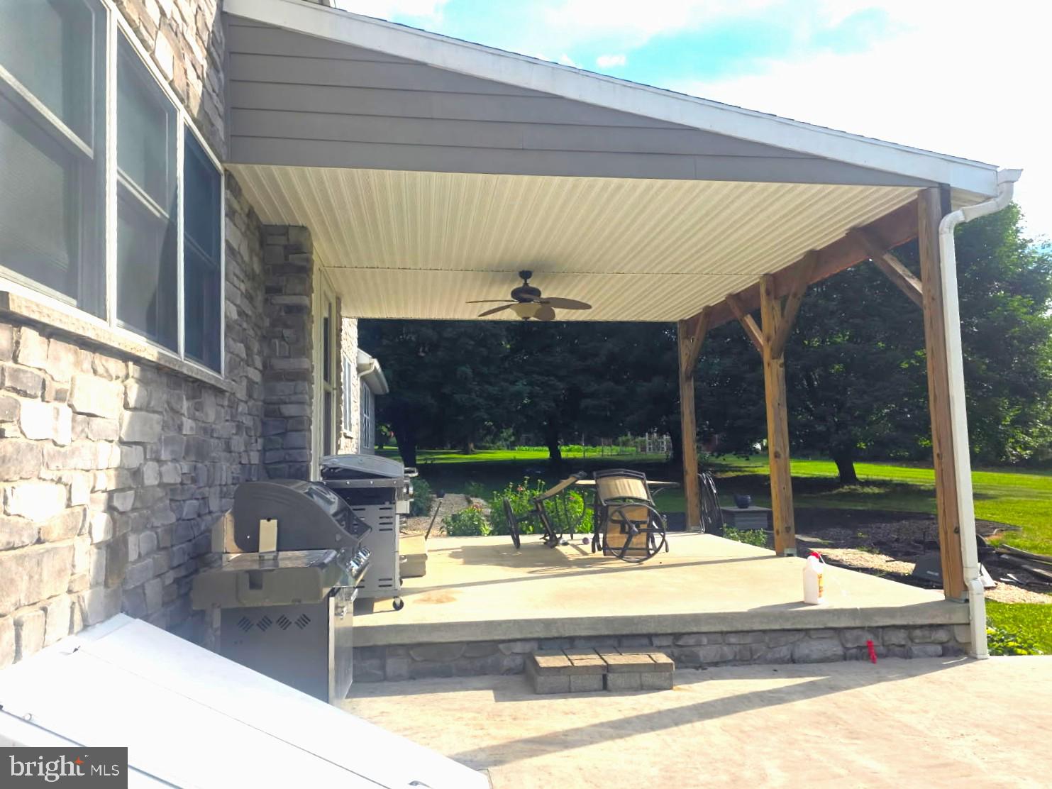 8057 Lofty Height Road Waynesboro, PA 17268 - Photo 2 of 3