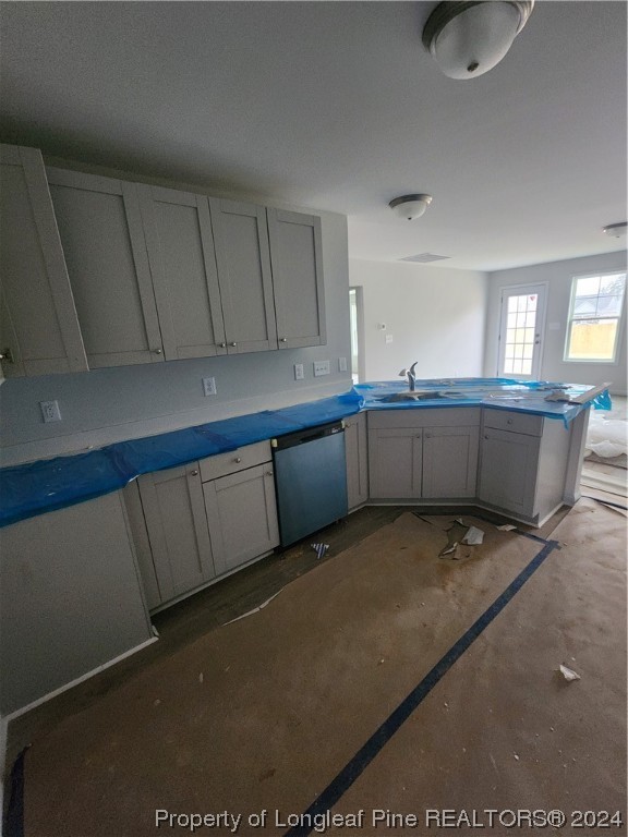 1712 Ragsdale Road Hope Mills, NC 28348 - Photo 6 of 8 Gallery Image 6