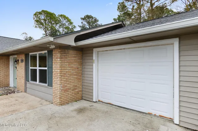 $1,700 | 11498 Carondelet Street, Gulfport, MS 39503