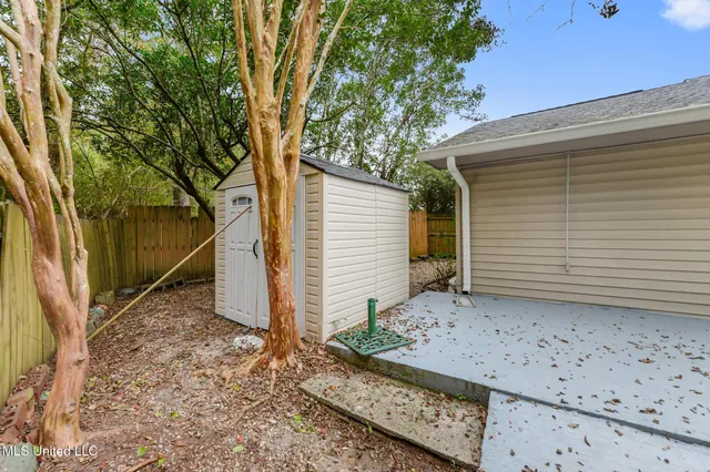 $1,700 | 11498 Carondelet Street, Gulfport, MS 39503