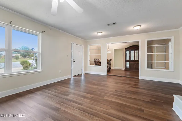 $1,700 | 11498 Carondelet Street, Gulfport, MS 39503