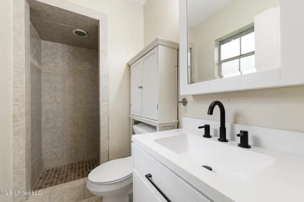 $1,700 | 11498 Carondelet Street, Gulfport, MS 39503