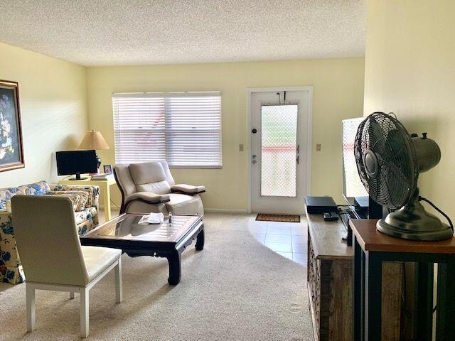 310 Brighton H Boca Raton, FL 33434 - Photo 4 of 25 Living Room