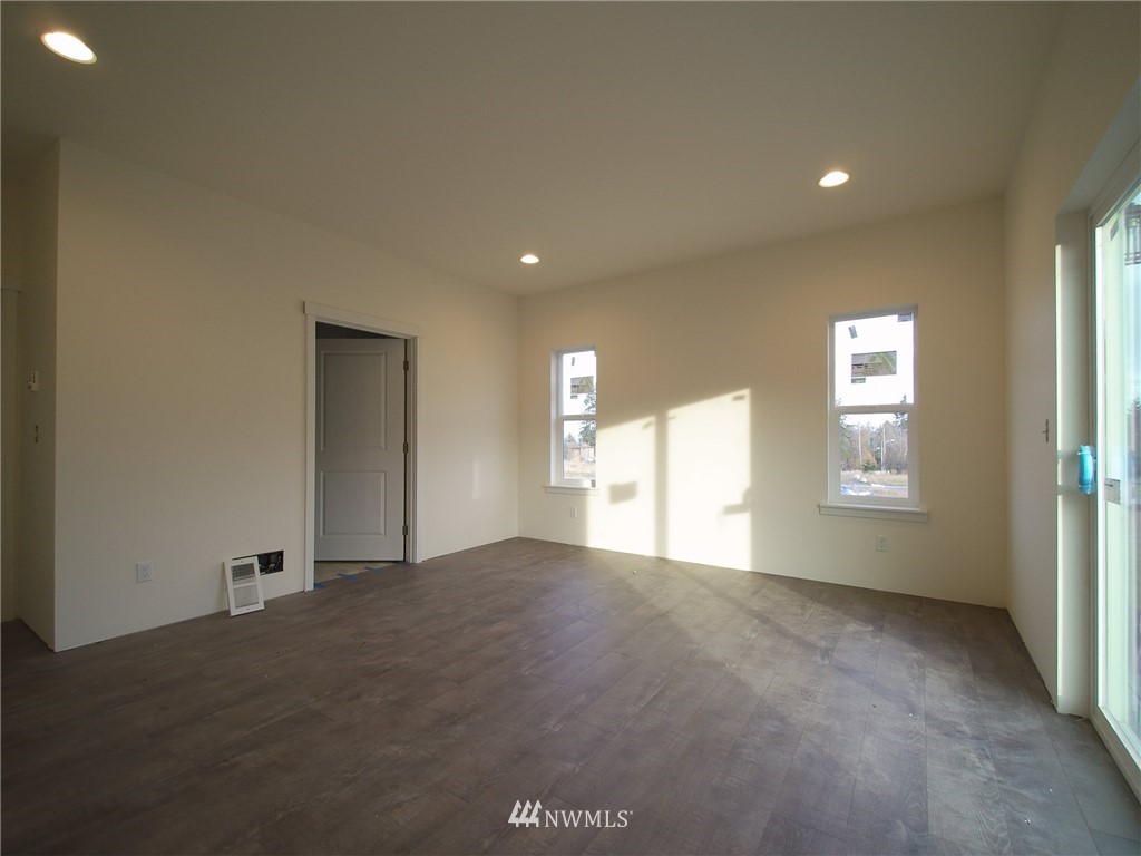 1423 Rook Drive Port Angeles, WA 98362 - Photo 15 of 25 Gallery Image 15
