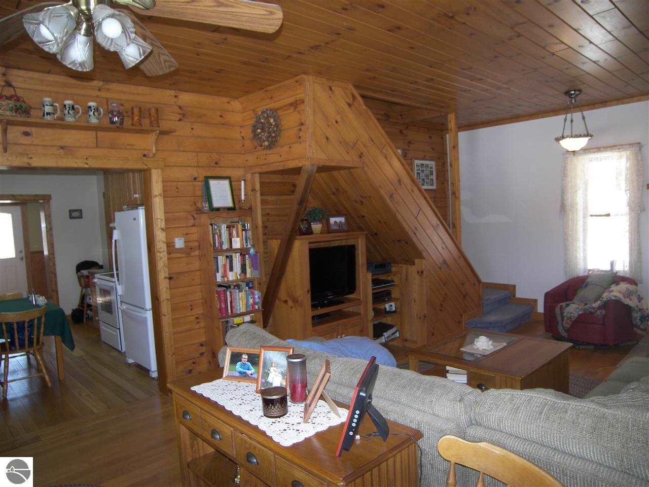 10470 South Cedar Road Cedar, MI 49621 - Photo 21 of 81 1796339-20.JPG