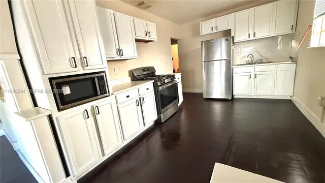 $2,700 | 225 North K Street, Unit 1, Lake Worth, FL 33460