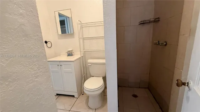 $2,700 | 225 North K Street, Unit 1, Lake Worth, FL 33460