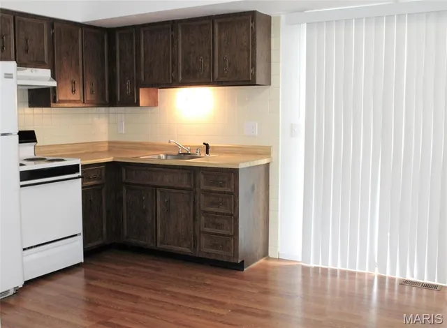 $1,200 | 2946 Mayer Drive, St. Charles, MO 63301