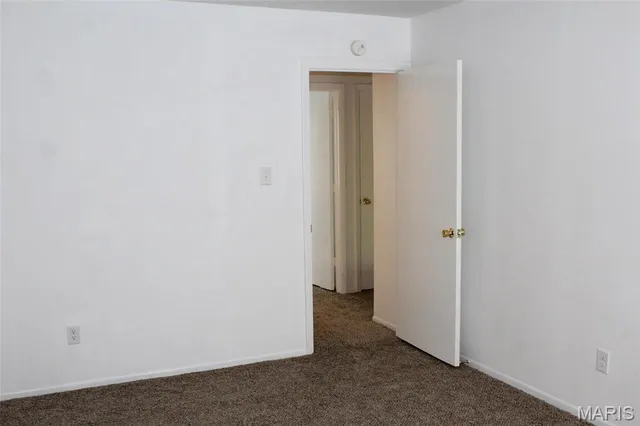 $1,200 | 2946 Mayer Drive, St. Charles, MO 63301