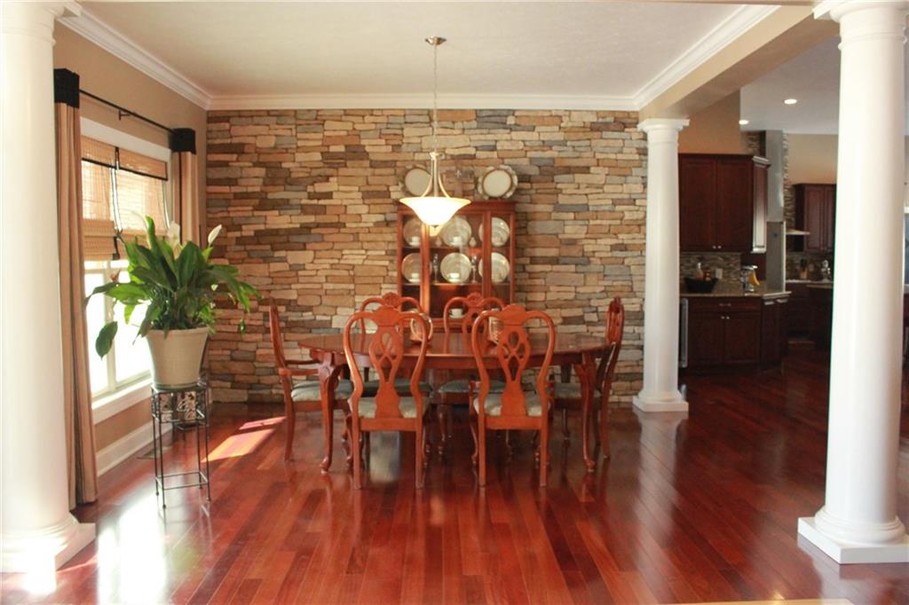 301 Mowry Road Monaca, PA 15061 - Photo 3 of 25 Gallery Image 3