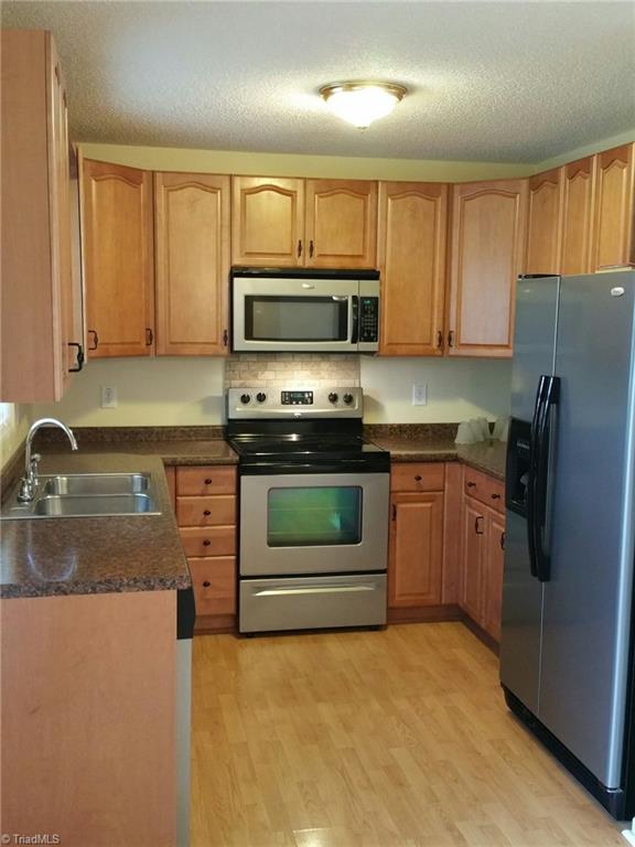 604 Penry Road Greensboro, NC 27405 - Photo 11 of 20 Gallery Image 11