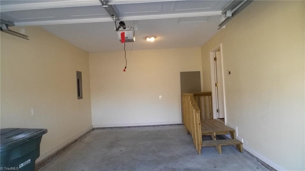 604 Penry Road Greensboro, NC 27405 - Photo 5 of 20 Gallery Image 5
