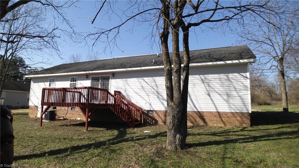 604 Penry Road Greensboro, NC 27405 - Photo 7 of 20 Gallery Image 7