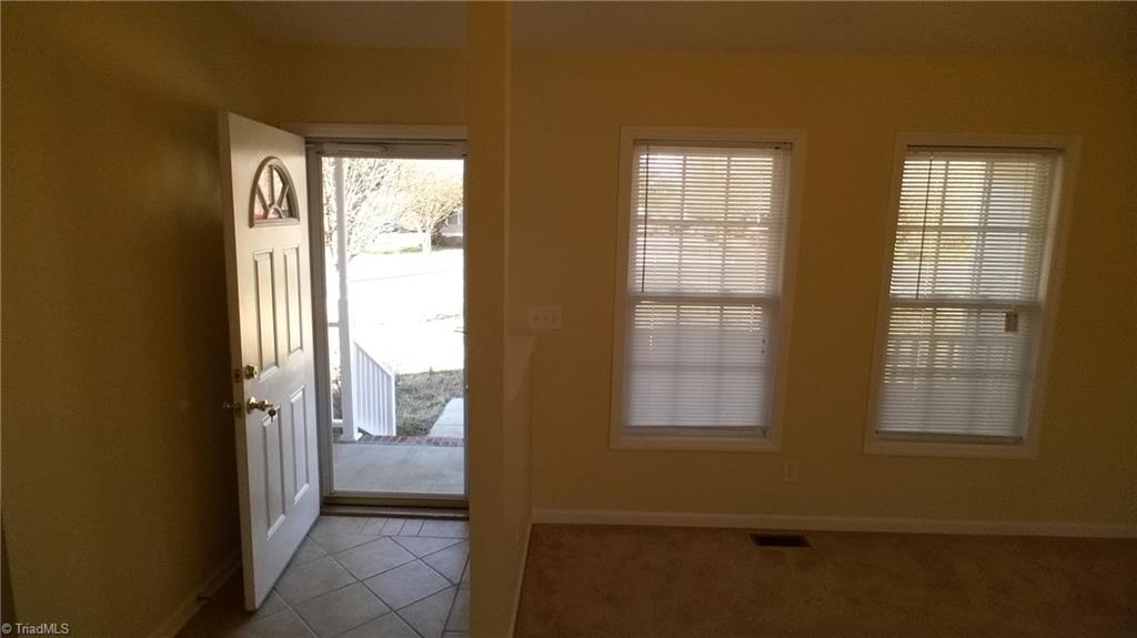 604 Penry Road Greensboro, NC 27405 - Photo 8 of 20 Gallery Image 8