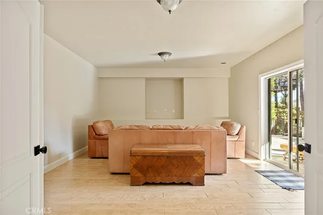 $1,595,000 | 267 Pheasant-Run, Lake Arrowhead, CA 92352