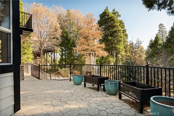 $1,595,000 | 267 Pheasant-Run, Lake Arrowhead, CA 92352
