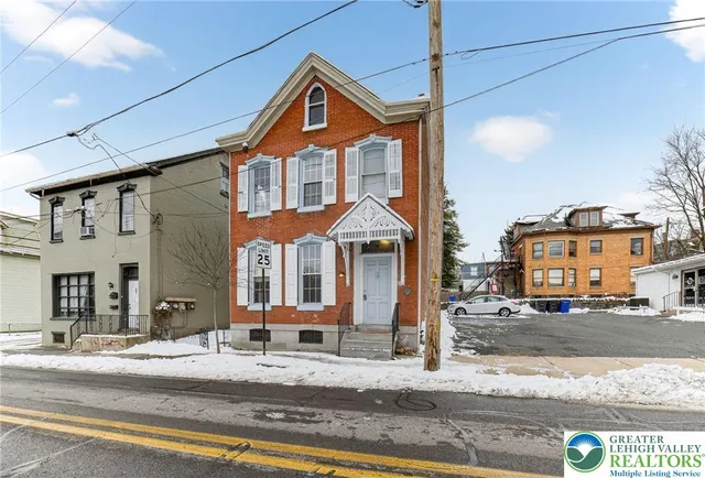 $275,000 | 71 North Charlotte Street, Pottstown, PA 19464