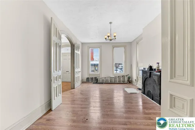 $275,000 | 71 North Charlotte Street, Pottstown, PA 19464