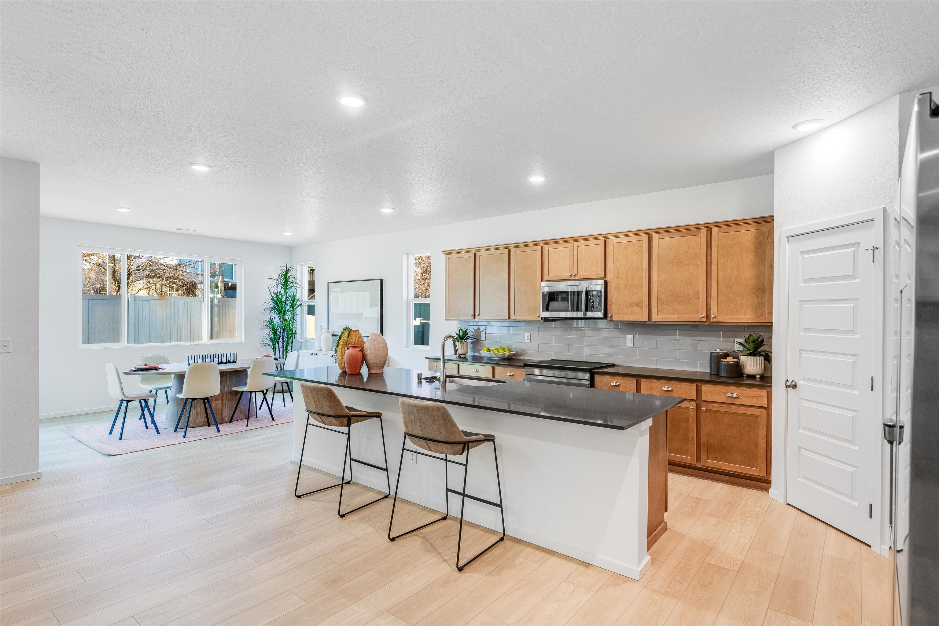 7196 South Boulder Rdg Drive Spokane, WA 99224 - Photo 4 of 11 Gallery Image 4