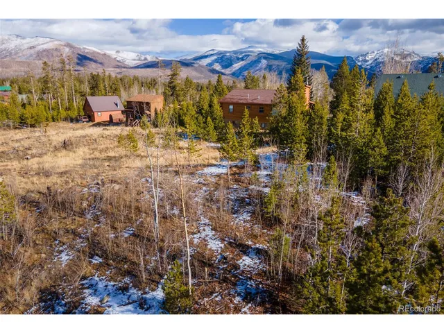 a view of outdoor space