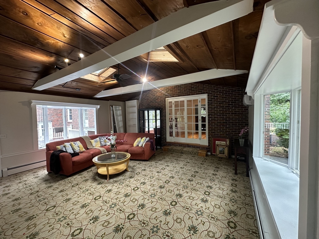 186 Pecunit Street Canton, MA 02021 - Photo 5 of 19