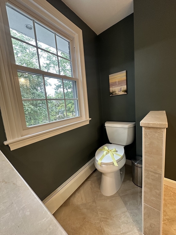 186 Pecunit Street Canton, MA 02021 - Photo 10 of 19