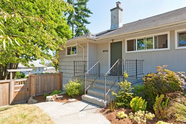 $499,000 | 3711 West Prosper Street, Seattle, WA 98199