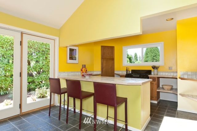 $499,000 | 3711 West Prosper Street, Seattle, WA 98199