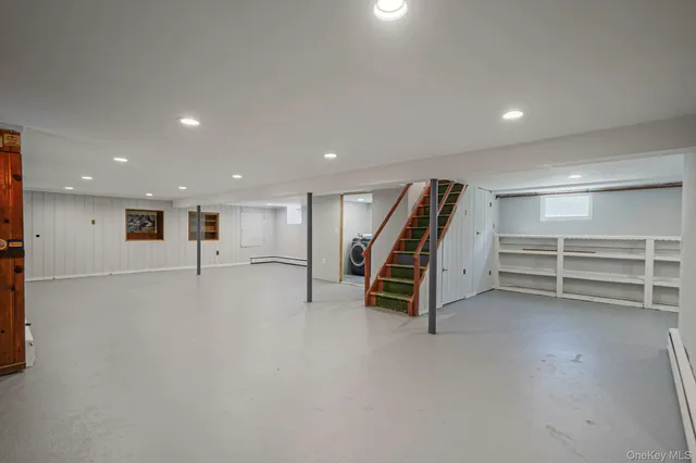 $925,000 | 827 Aberdeen Road, West Bay Shore, NY 11706