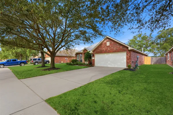 $2,900 | 17706 Windsor Grove Lane, Houston, TX 77084