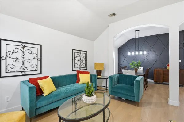 $2,900 | 17706 Windsor Grove Lane, Houston, TX 77084